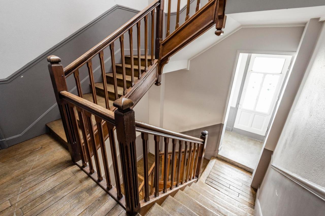 Appartement Cosy A 10 Min A Pieds De La Gare Reims Exteriör bild